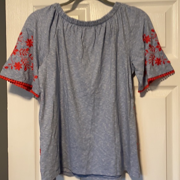 Talbots 100% cotton top with embroidery accents - Picture 3 of 3